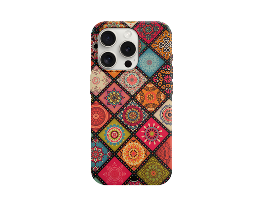 Renkli Motifler Tasarımlı Telefon Kılıfı